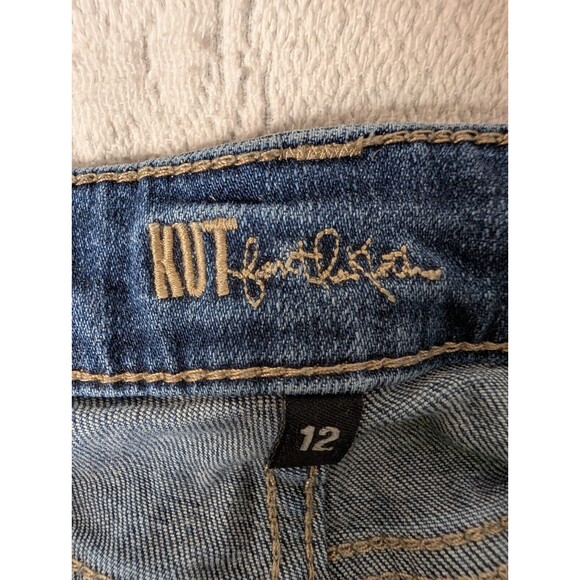 Kut from the Kloth Katy Boyfriend Blue Jeans Size 12 Distressed Embroidered Fade - Picture 7 of 13